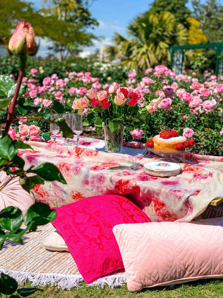 Rose-Garden-Picnic-Package-Brisbane