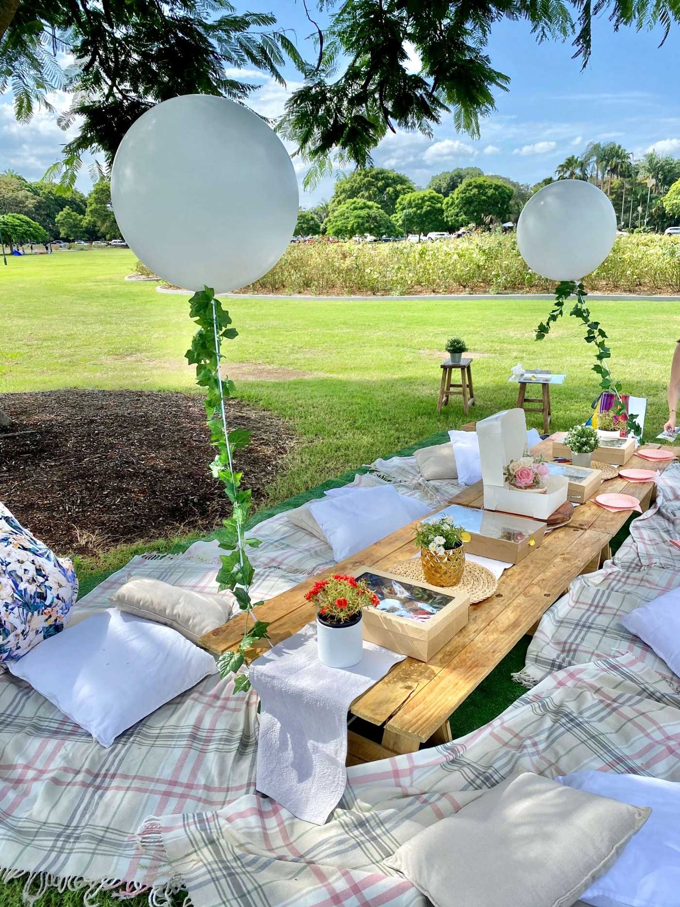 Rustic-Cottage-Picnic-Style-Brisbane